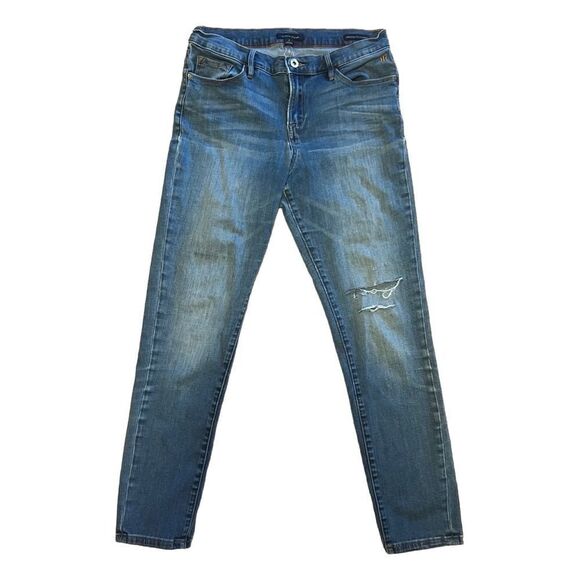 Tommy Hilfiger Denim - Tommy Hilfiger Greenwich Skinny Jeans. Authentically Distressed! Size 8.